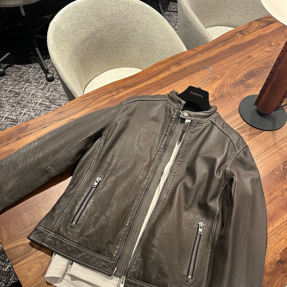 George Roth Men's Brown Leather Jacket - Picture 2 of 7